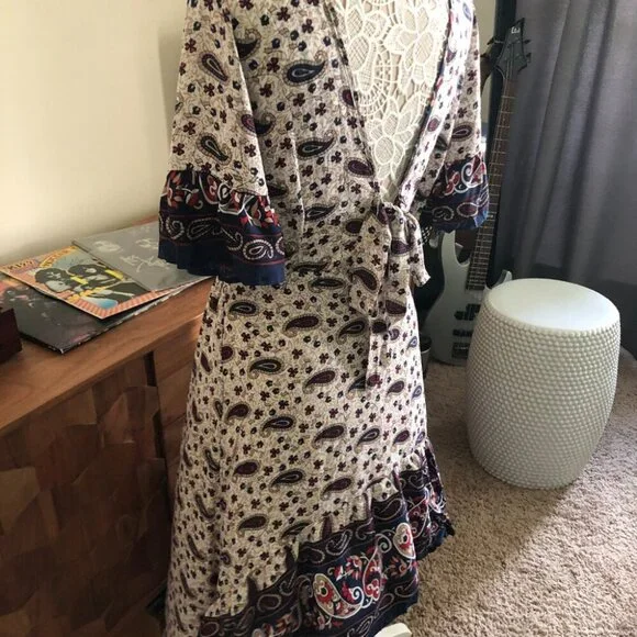 Cupshe Paisley High low Dress - Picture 6 of 8